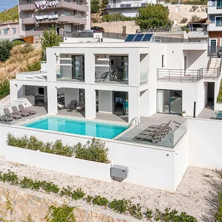 Villa Luxury Villa Mandy With Heated Pool, Jacuzzi & Sauna - Split