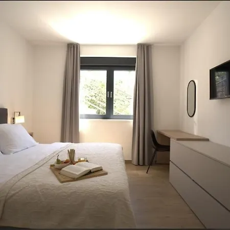 Vila Luxury Mandy - Split Zrnovnica