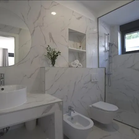 Luxury Villa Mandy With Heated Pool, Jacuzzi & Sauna - Split Villa *