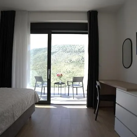 Villa Luxury Villa Mandy With Heated Pool, Jacuzzi & Sauna - Split Žrnovnica