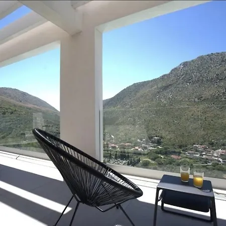 Luxury Villa Mandy With Heated Pool, Jacuzzi & Sauna - Split * Žrnovnica
